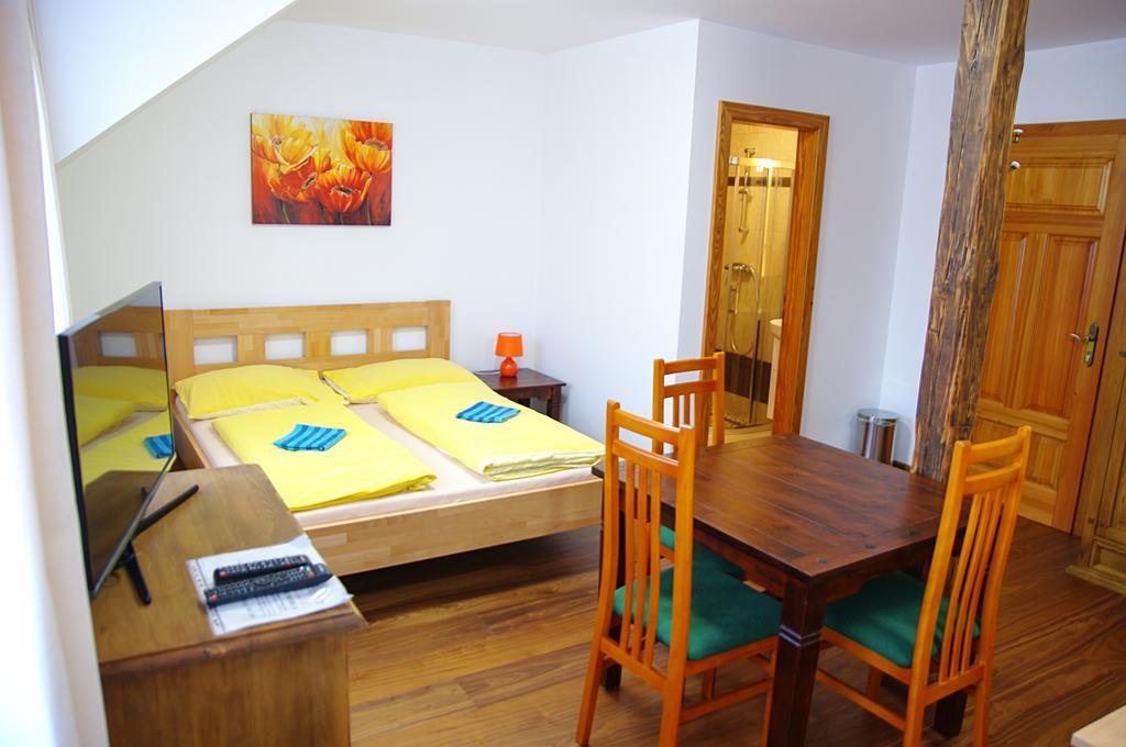 Vila Pod Branou Poprad Exterior foto
