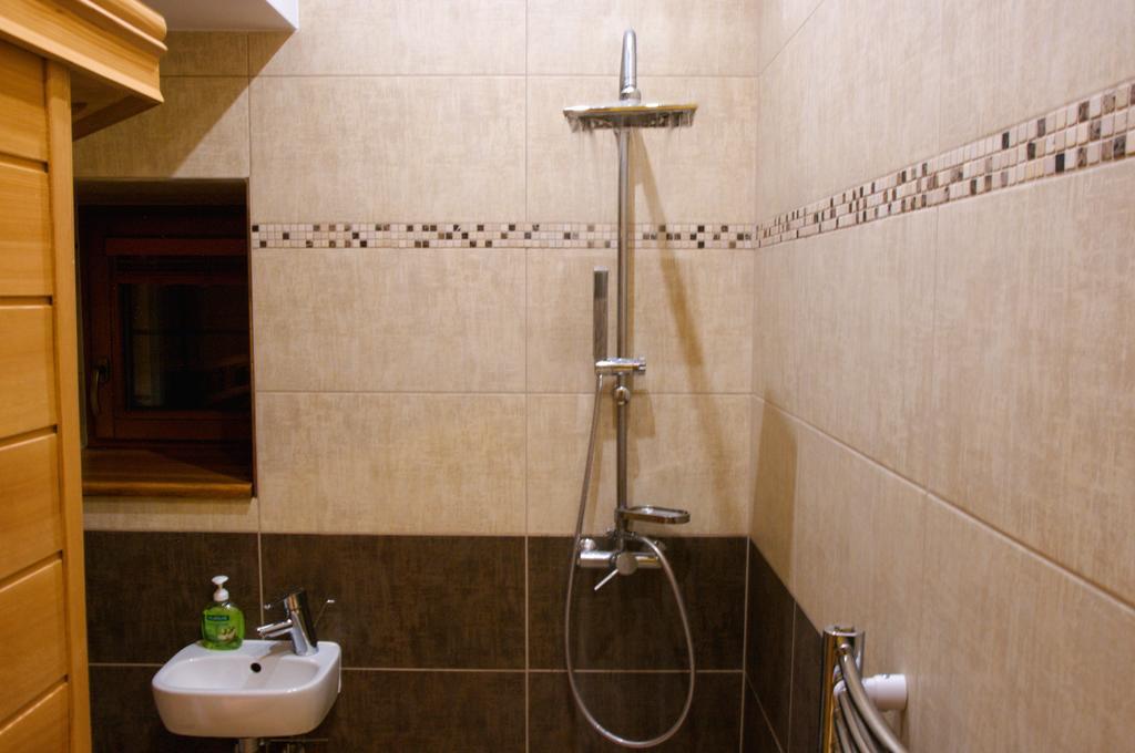 Vila Pod Branou Poprad Exterior foto
