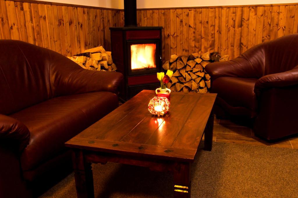 Vila Pod Branou Poprad Exterior foto